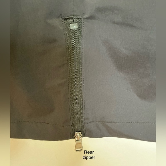 Pajar Canada Rain Coat with Hood Thumbhole Packable Water Resistant in Black - Picture 10 of 14